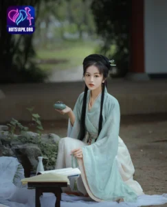 Read more about the article Mu Mu Beautiful Indonesia Hot51